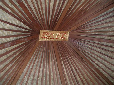 Plafond de la chambre de l'étage de la Villa du village, Pariliana